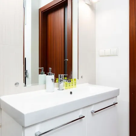 Niecala Renters Apartment Warsaw