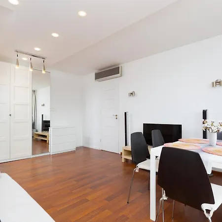 Niecala Renters Apartament *