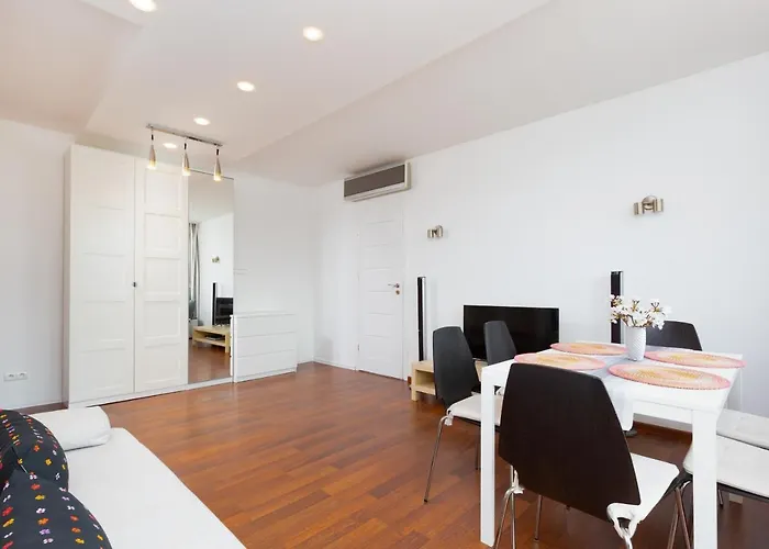 Niecala Renters شقة *